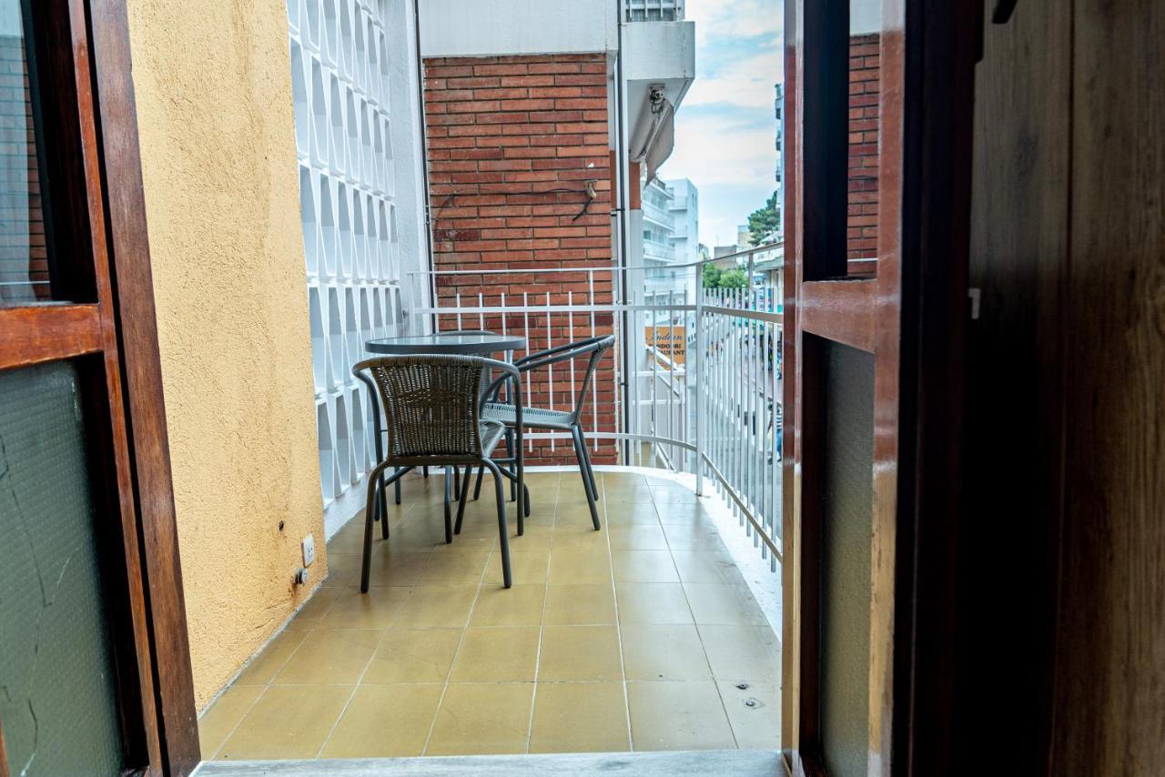 Apartament Central โยเรตเดมาร์ ภายนอก รูปภาพ